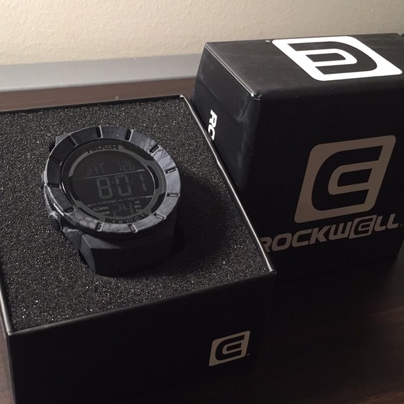 under armour coliseum watch